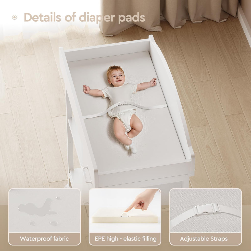 White 3 Drawer 2 Shelf Changing Table I17230