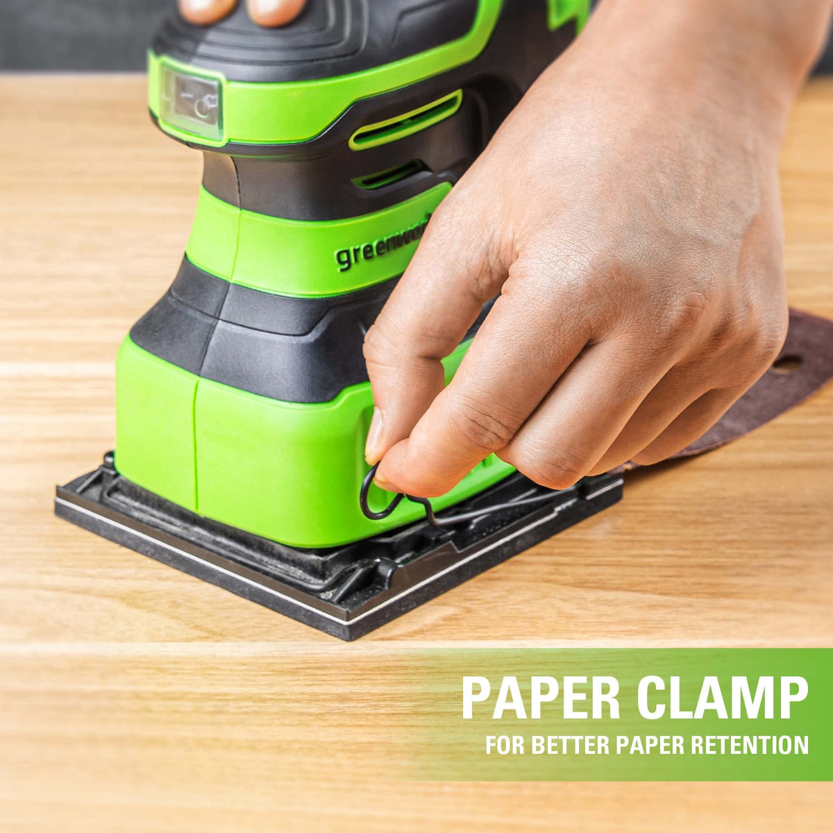 Cordless Quarter Sheet Sander B8142