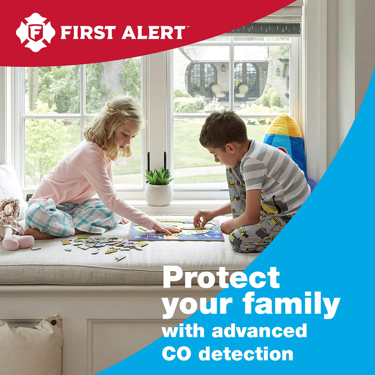 Plug in Carbon Monoxide Alarm J8308