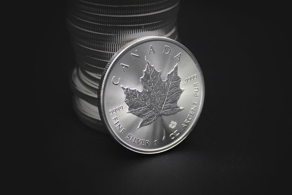 1 oz Canadian Silver Maple Leaf X290