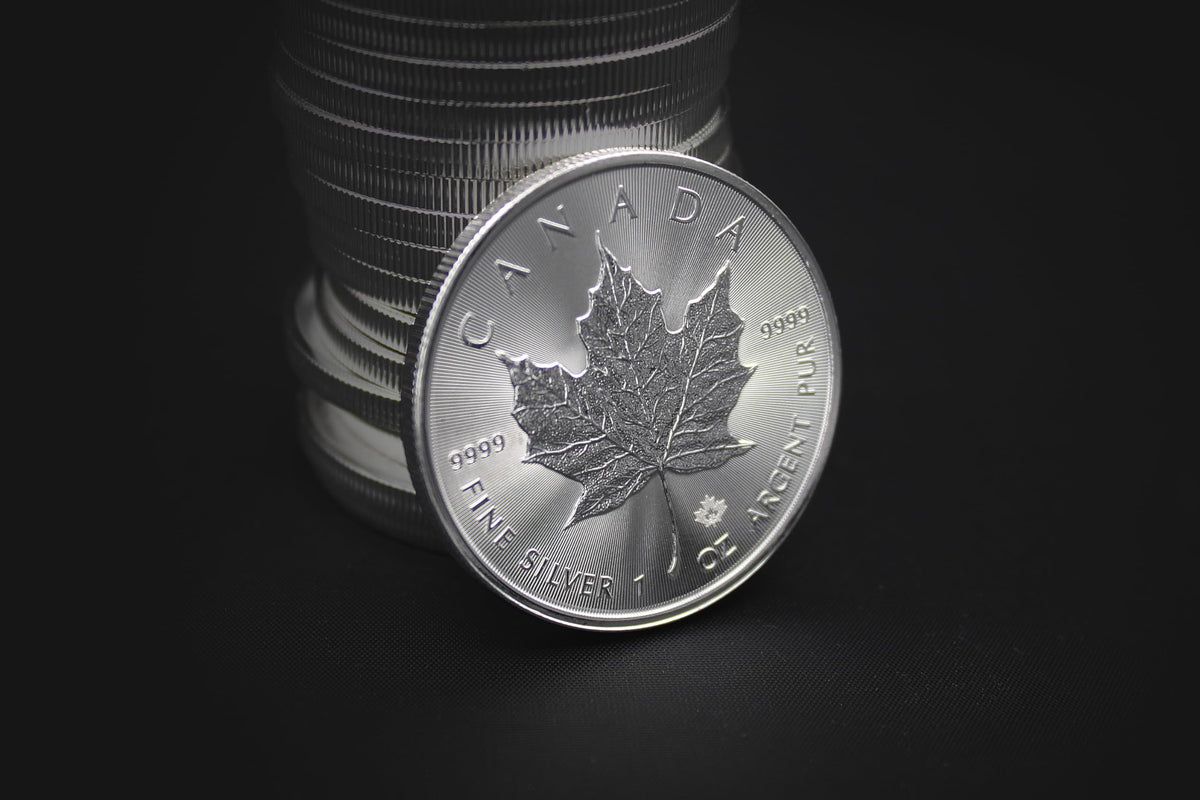 1 oz Canadian Silver Maple Leaf X290