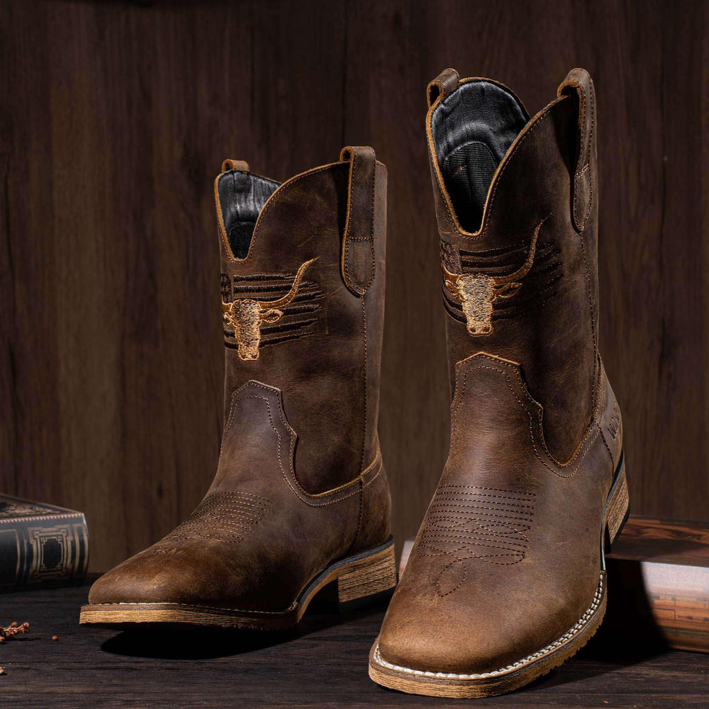 Cowboy Boots Wide Square Toe Slip Resist R5476